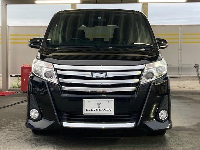 TOYOTA NOAH 4WD 2014