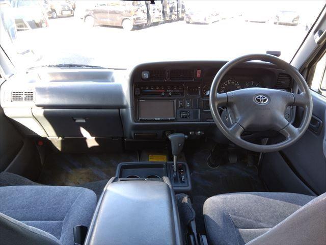 TOYOTA HIACE van 4WD 2003