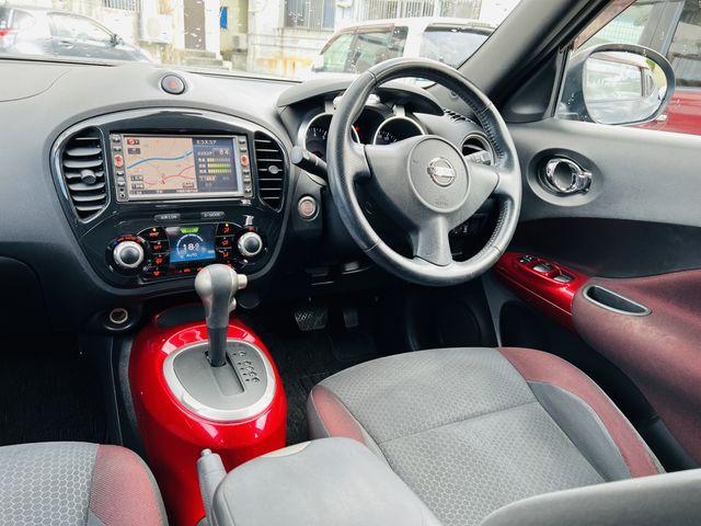 NISSAN JUKE 2011