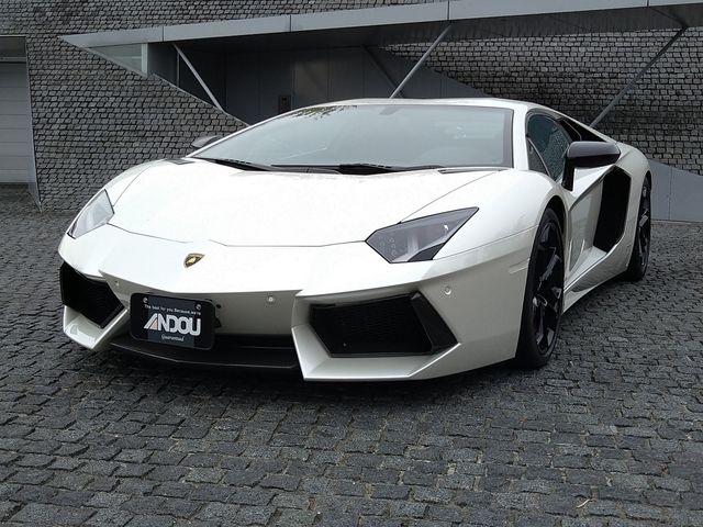 LAMBORGHINI LAMBORGHINI Aventador 2011