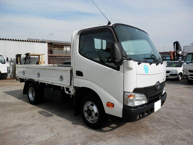 TOYOTA DYNA 2016