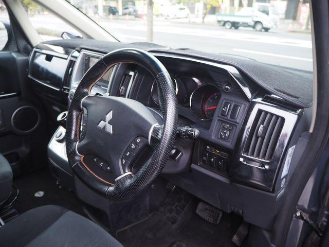 MITSUBISHI DELICA D:5 4WD 2007