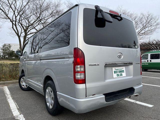 TOYOTA HIACE van 4WD 2013