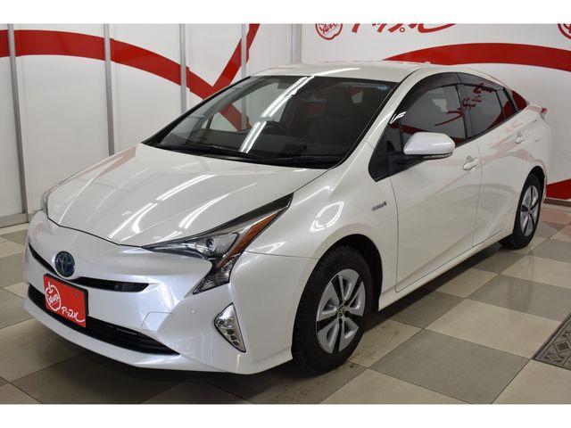 TOYOTA PRIUS 4WD 2018