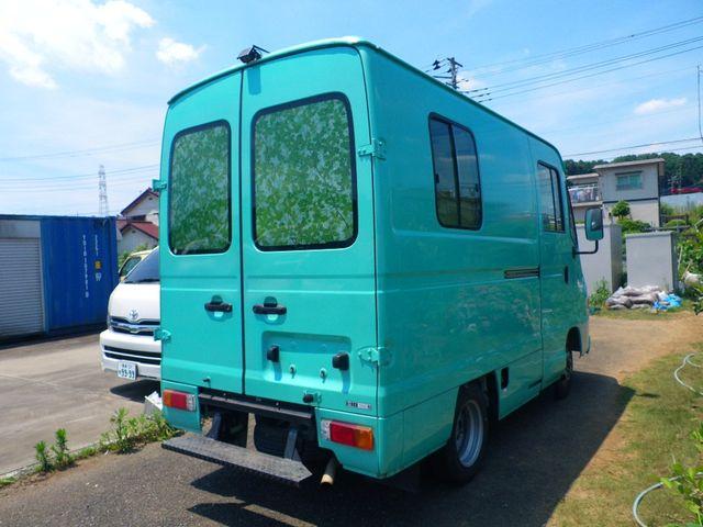 TOYOTA DYNA 2002