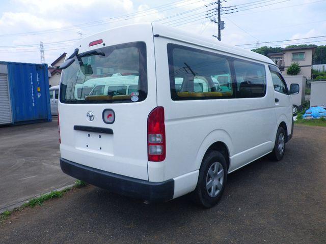 TOYOTA HIACE wagon 2011