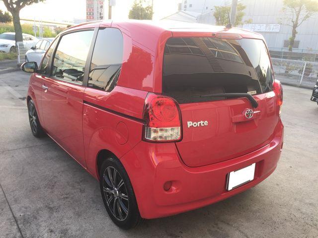 TOYOTA PORTE 2016