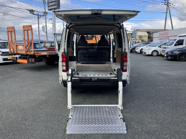 TOYOTA HIACE van 4WD 2016