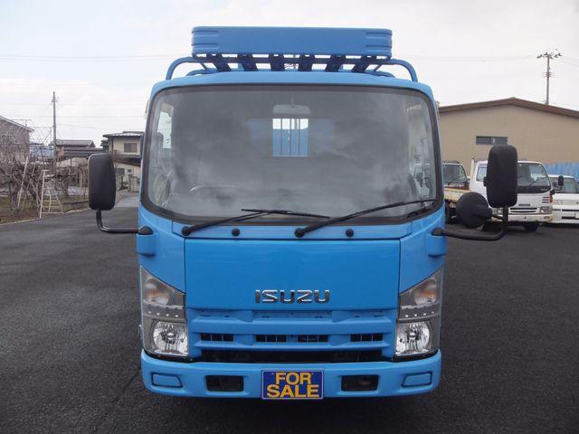 ISUZU ELF 2013