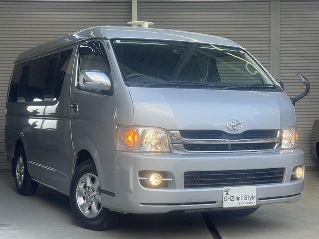 TOYOTA HIACE wagon 2010