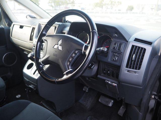 MITSUBISHI DELICA D:5 2WD 2007