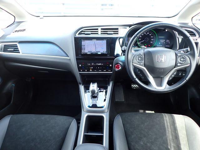 HONDA SHUTTLE HYBRID 2019