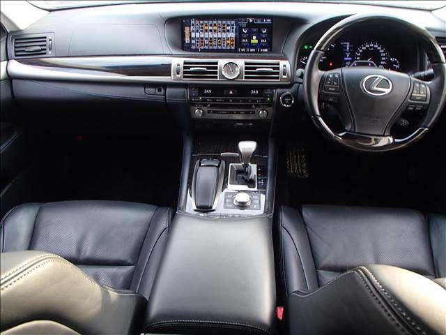 TOYOTA LEXUS LS600hL 2013