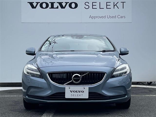 VOLVO VOLVO V40 2017