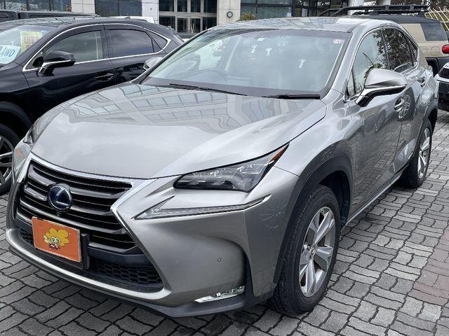 TOYOTA LEXUS NX300h AWD 2015