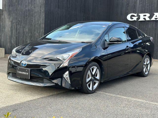 TOYOTA PRIUS 2016