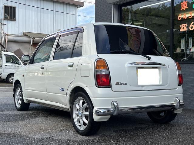 DAIHATSU MIRA GINO 2001