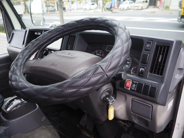 ISUZU ELF 2015