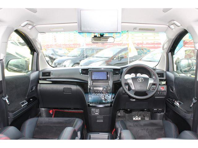 TOYOTA VELLFIRE 2013