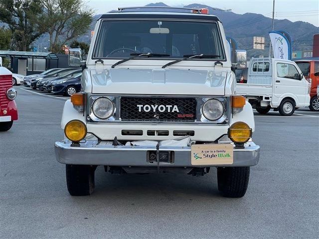 TOYOTA LANDCRUISER van 1986