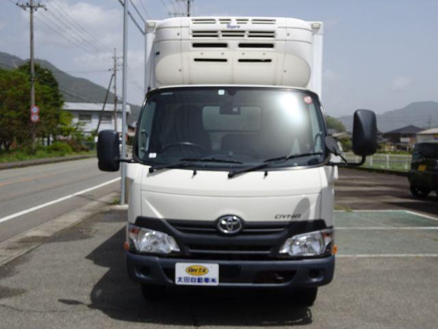 TOYOTA DYNA 2017