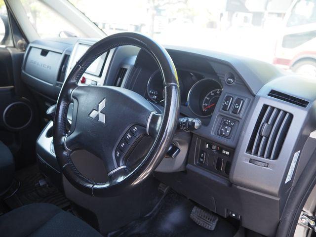 MITSUBISHI DELICA D:5 2WD 2013