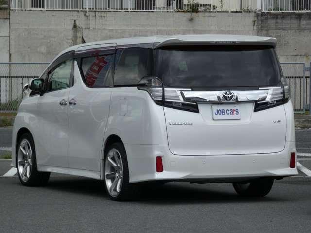 TOYOTA VELLFIRE 2015