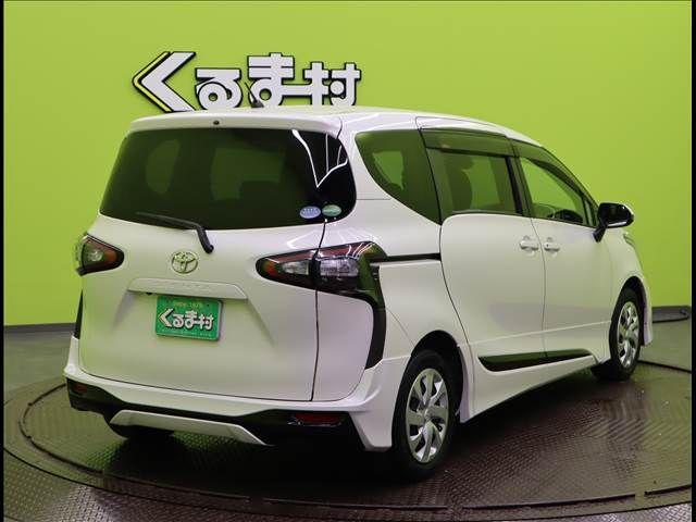 TOYOTA SIENTA 2018