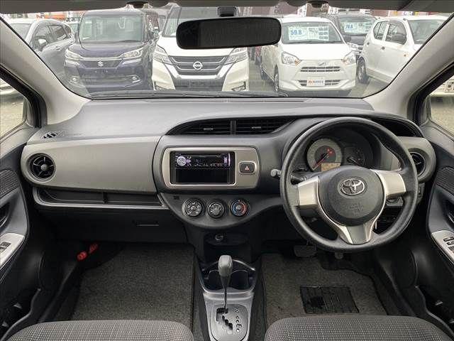 TOYOTA VITZ 2016