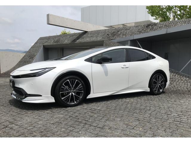 TOYOTA PRIUS 2023