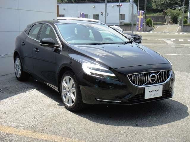 VOLVO VOLVO V40 2019