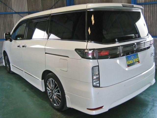 NISSAN ELGRAND 2017