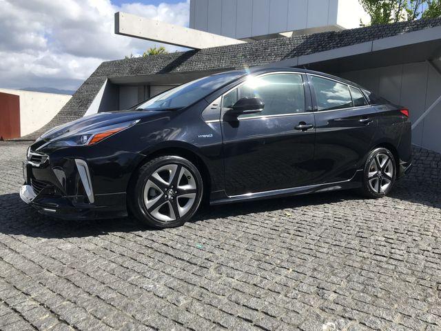 TOYOTA PRIUS 2019