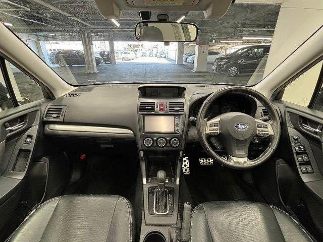 SUBARU FORESTER 2012