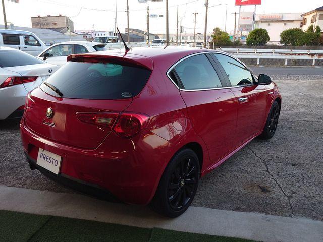 ALFAROMEO ALFAROMEO Giulietta 2012