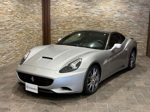 FERRARI FERRARI California 2010