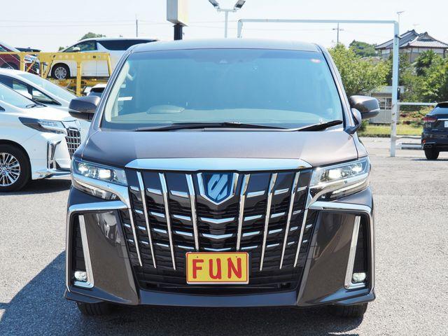 TOYOTA ALPHARD hybrid 4WD 2022