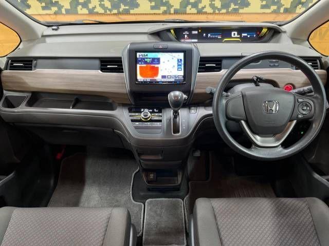 HONDA FREED 2022