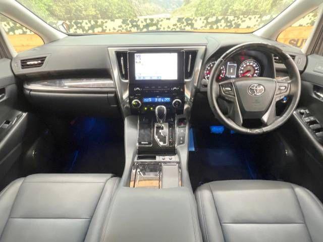 TOYOTA ALPHARD 2022