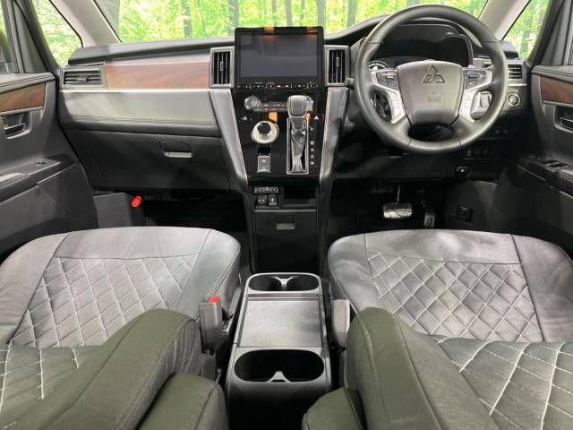 MITSUBISHI DELICA D:5 4WD 2022