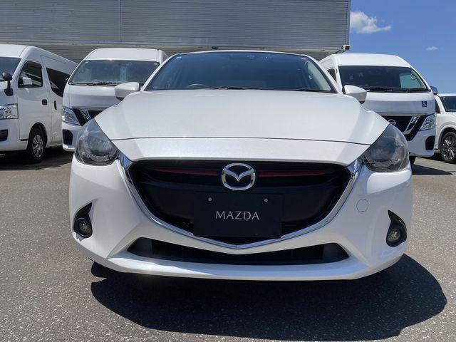 MAZDA DEMIO 4WD 2016