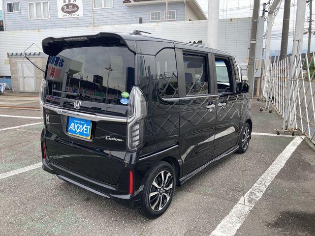 HONDA N BOX CUSTOM 2017