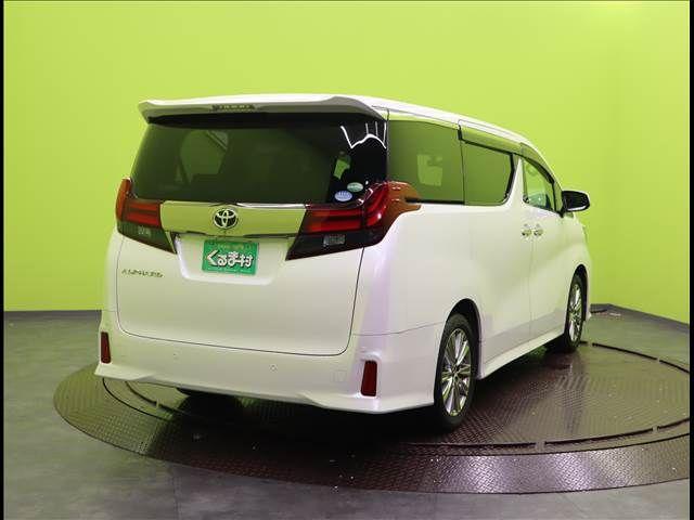 TOYOTA ALPHARD 2016