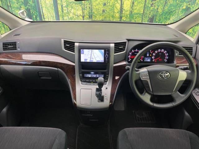 TOYOTA VELLFIRE 2014