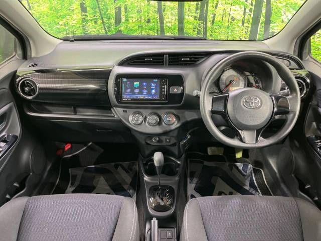 TOYOTA VITZ 2018