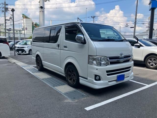 TOYOTA HIACE van 2WD 2010