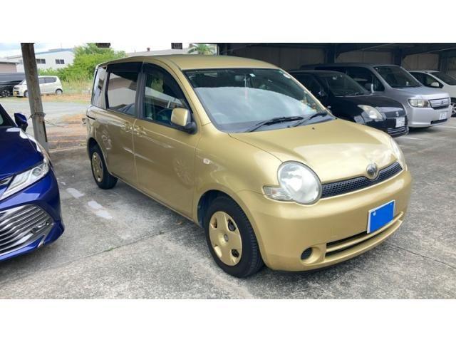 TOYOTA SIENTA 2004