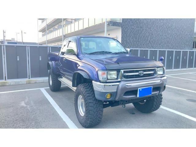 TOYOTA HILUX 4WD 2000