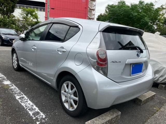 TOYOTA AQUA 2012