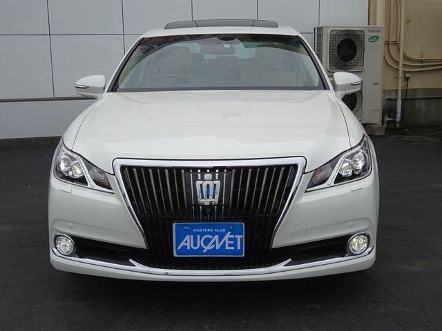 TOYOTA CROWN MAJESTA HYBRID 2013